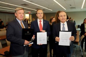 12987a44-1fb0-40c7-8c07-c72e8a8c270c