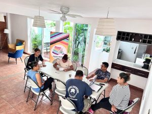 casa-frida-contrata-lgbt-