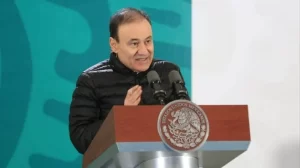 gobernador_alfonso_durazo_montaxo.jpg_1024428942