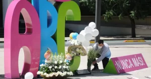 877708-aniversario-guarderia-abc-antimonumento-web-1