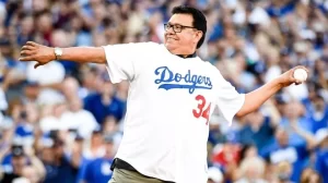 toro_valenzuela_numero_retirado_dodgers_mlb.jpg_939440579