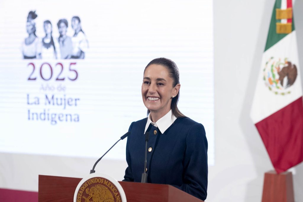 2025-07-15_Conferencia_de_prensa_matutina_-_Palacio_Nacional_01_SLE